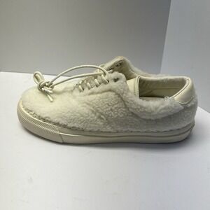 Polo Ralph Lauren LEFT Shoe Women 6 Bryn Cream Hi Pile Fuzzy Faux Sherpa Amputee
